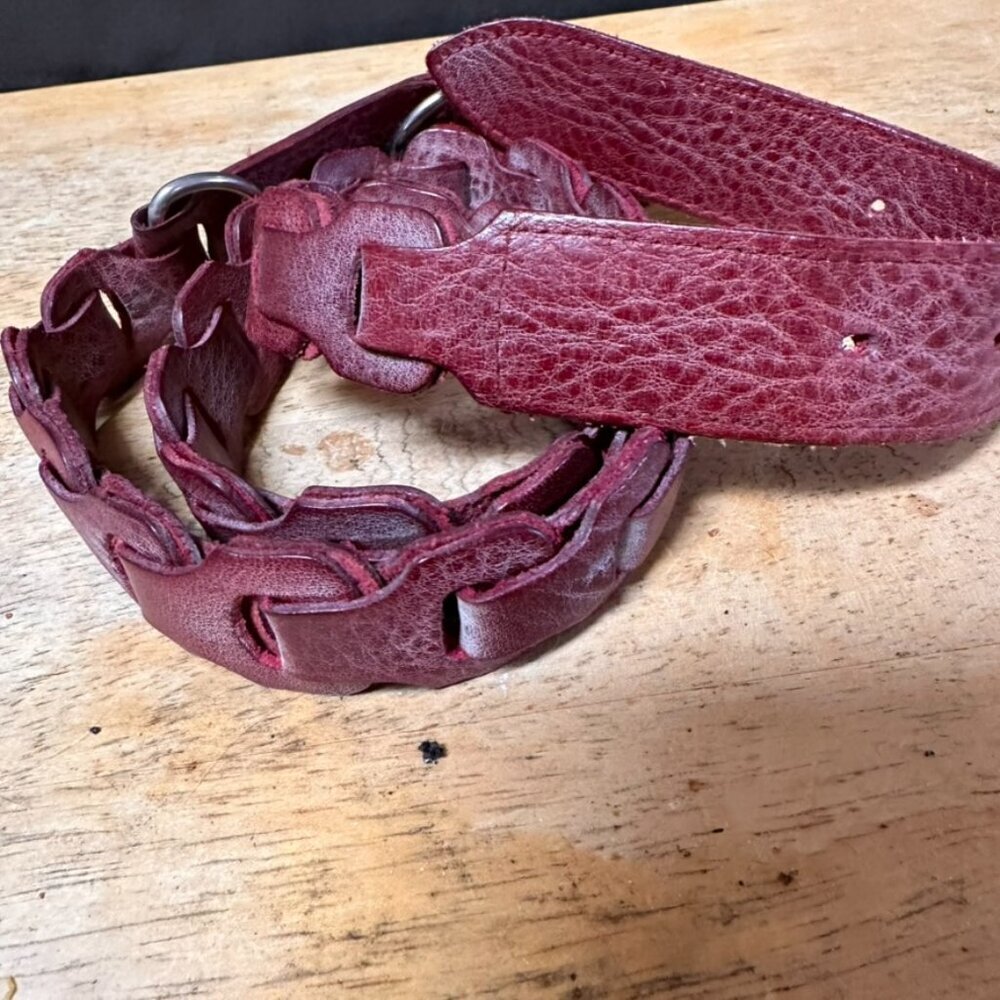 Vintage Burgundy Leather Locking Loop Belt Boho Western Maroon Size XL Retro - Picture 4 of 5